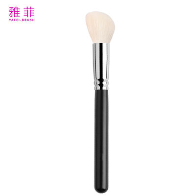 A29 Cepillos de maquillaje de pelo de animales suaves y delicados para el destacador mango negro mate