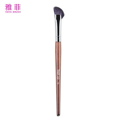 TOCH UP 16 Blush en forma de medio abanico en ángulo debajo de los ojos Maquillaje de la nariz cepillado mango de madera pelo de cabra oblicuo