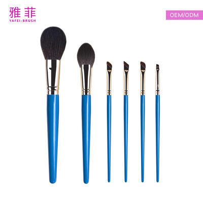 Brocha de sombra de ojos profesional hecha a mano con pelo de cabra, servicios OEM/ODM disponibles - Código de producto: TOUCH UP 42