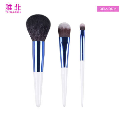 Brush concealer de gran cobertura en ángulo, servicios OEM/ODM disponibles-código del producto: Y