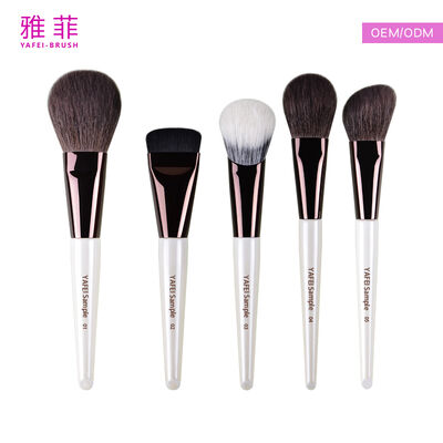 Brush de maquillaje en forma de lengua media clásico de cabello de sable de mezcla de cepillo ideal para maquilladores profesionales y salones de bellezaY21